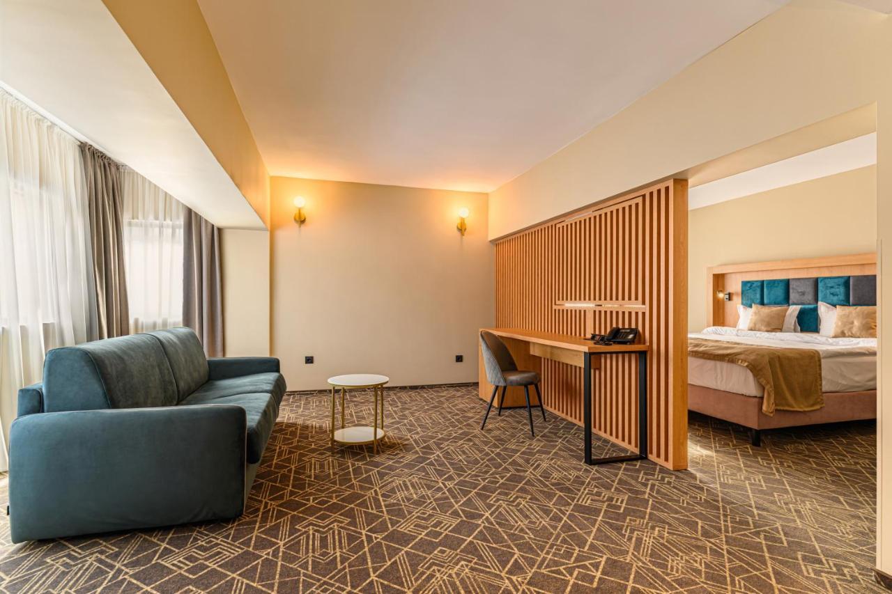Hotel Central Pascani 외부 사진