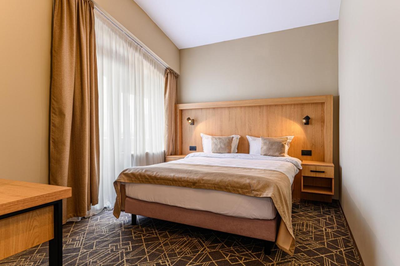 Hotel Central Pascani 외부 사진