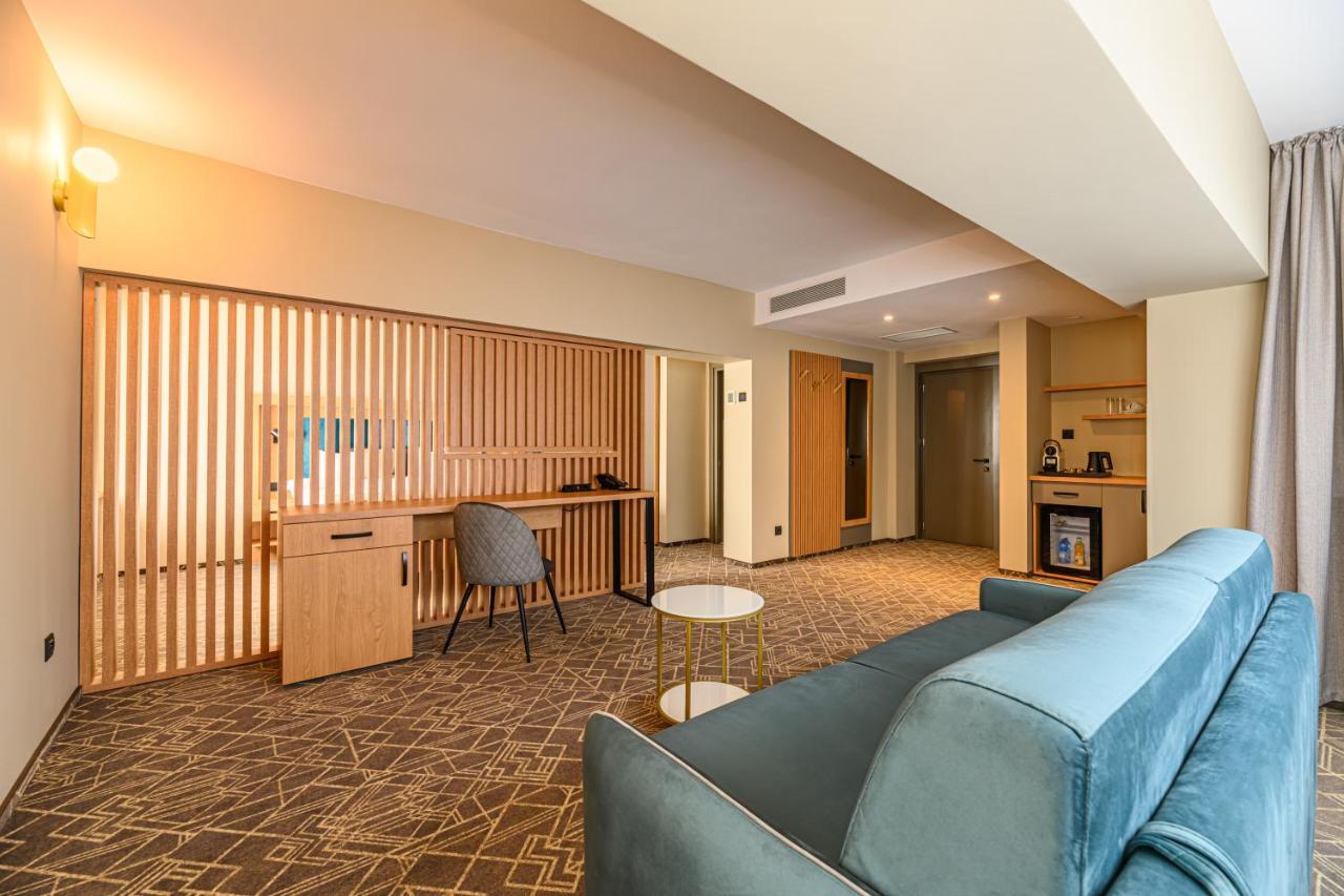 Hotel Central Pascani 외부 사진