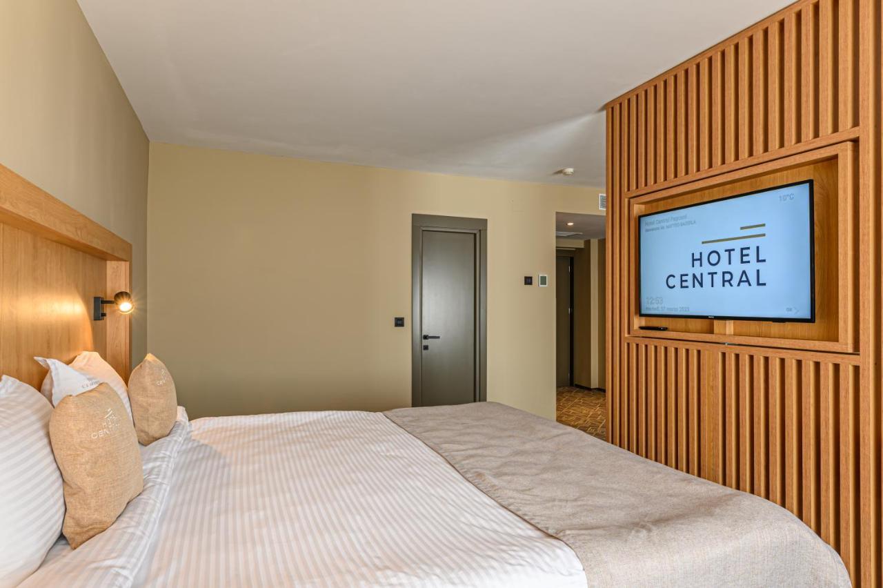 Hotel Central Pascani 외부 사진