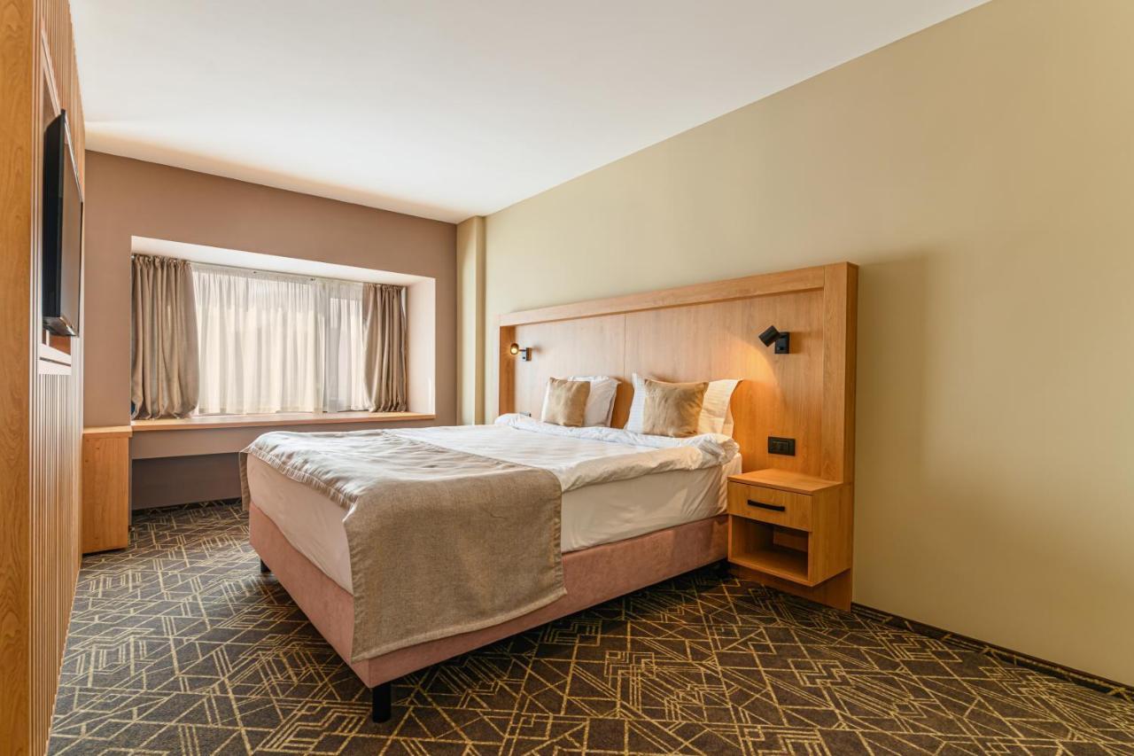 Hotel Central Pascani 외부 사진