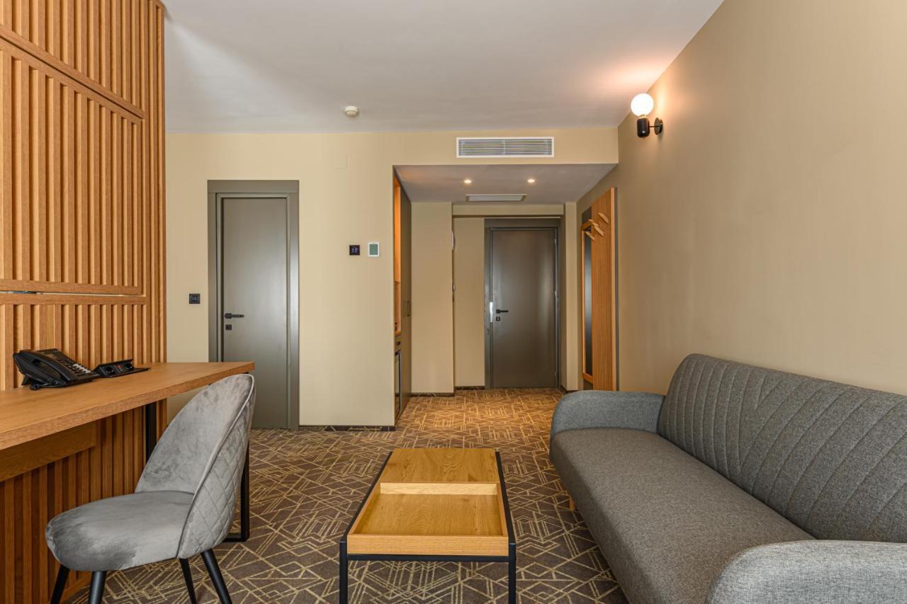 Hotel Central Pascani 외부 사진