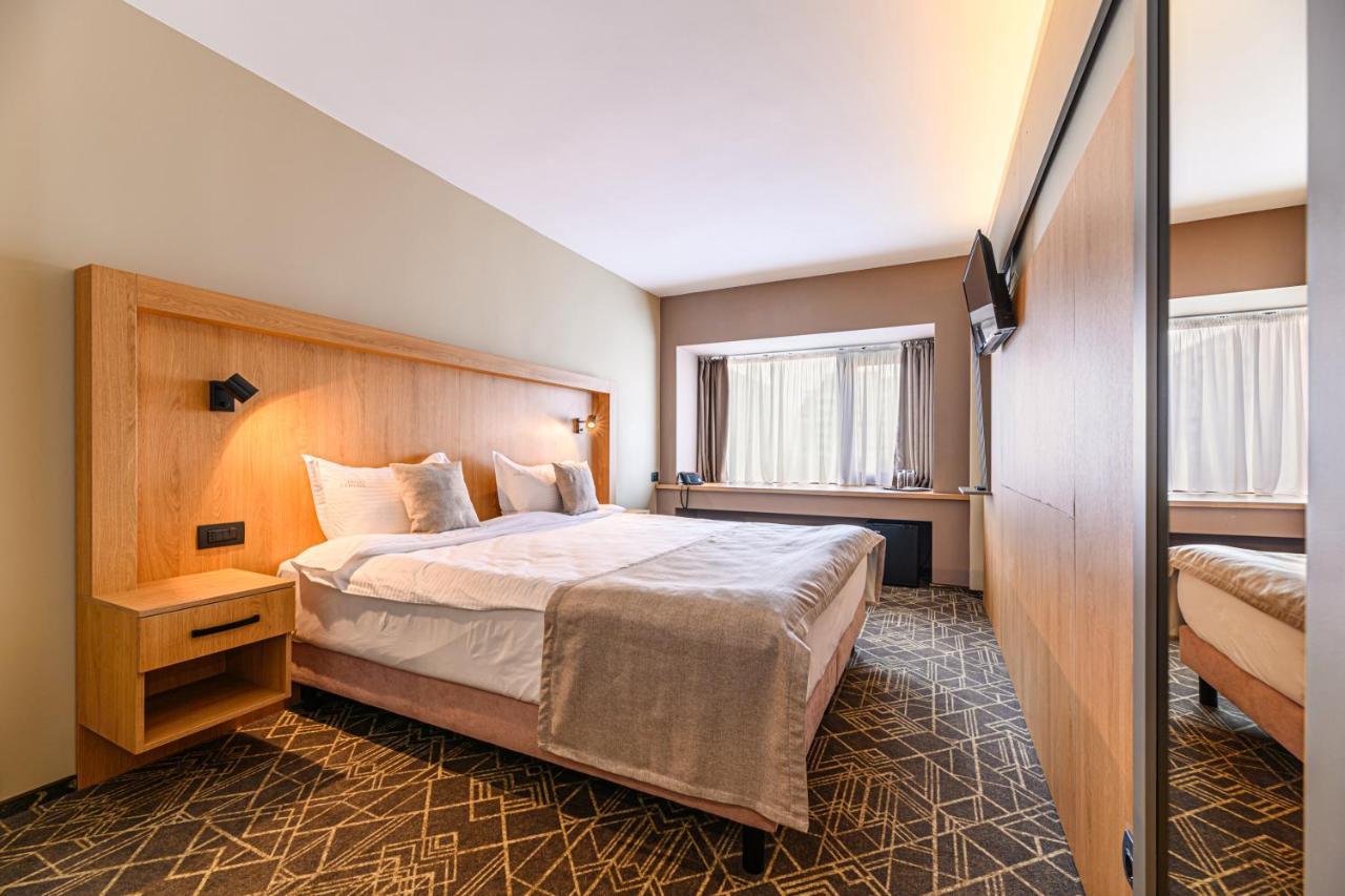 Hotel Central Pascani 외부 사진