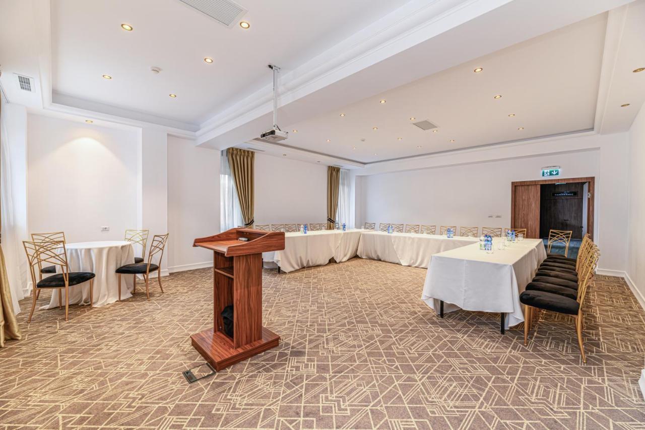 Hotel Central Pascani 외부 사진