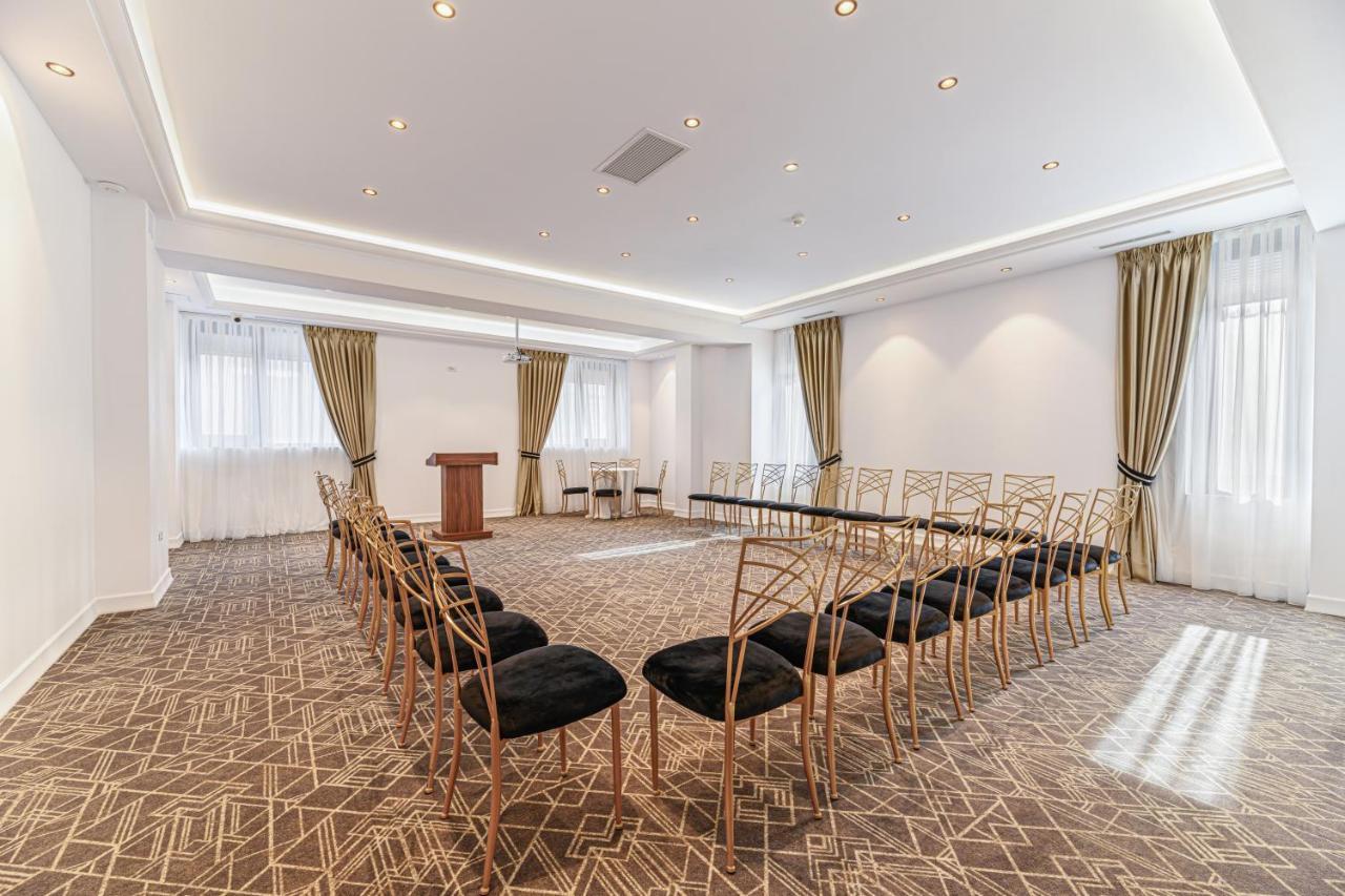 Hotel Central Pascani 외부 사진