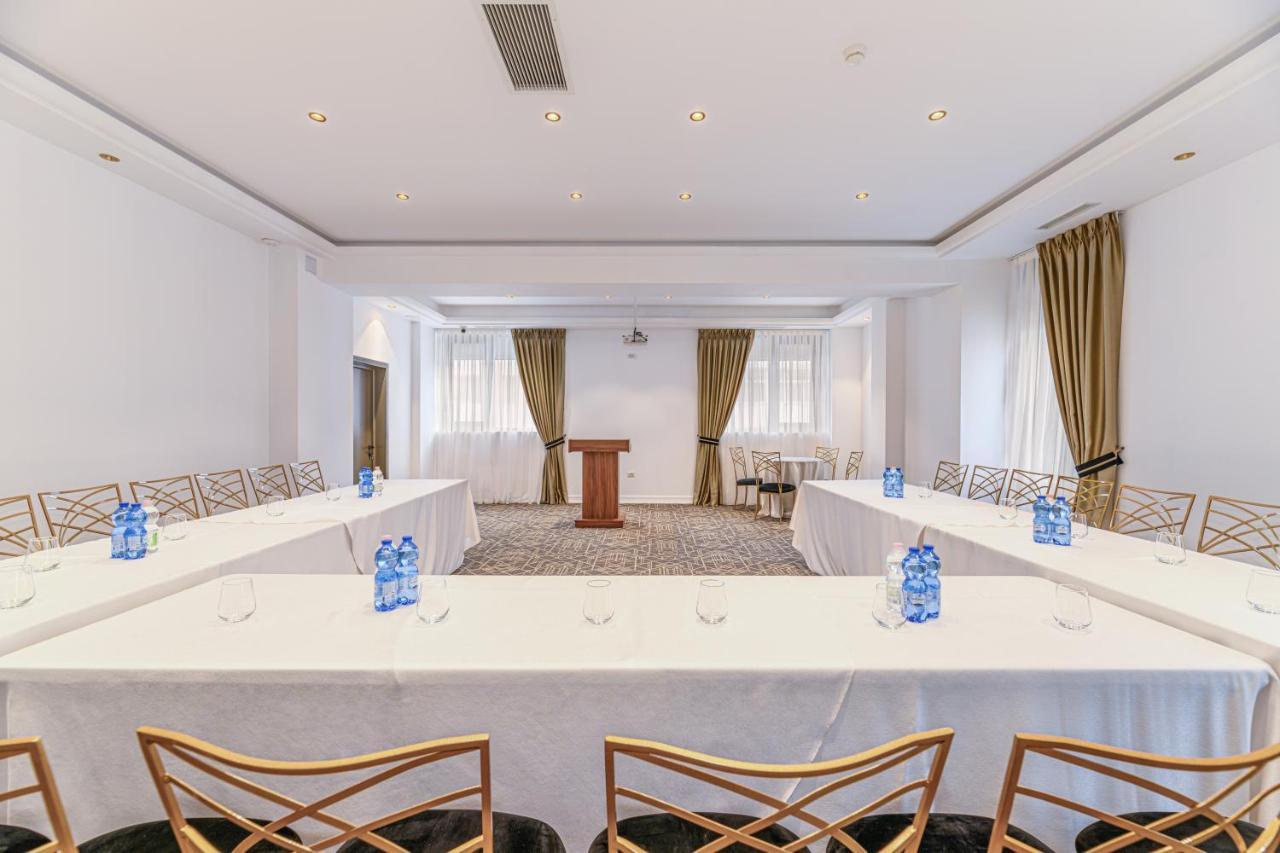 Hotel Central Pascani 외부 사진